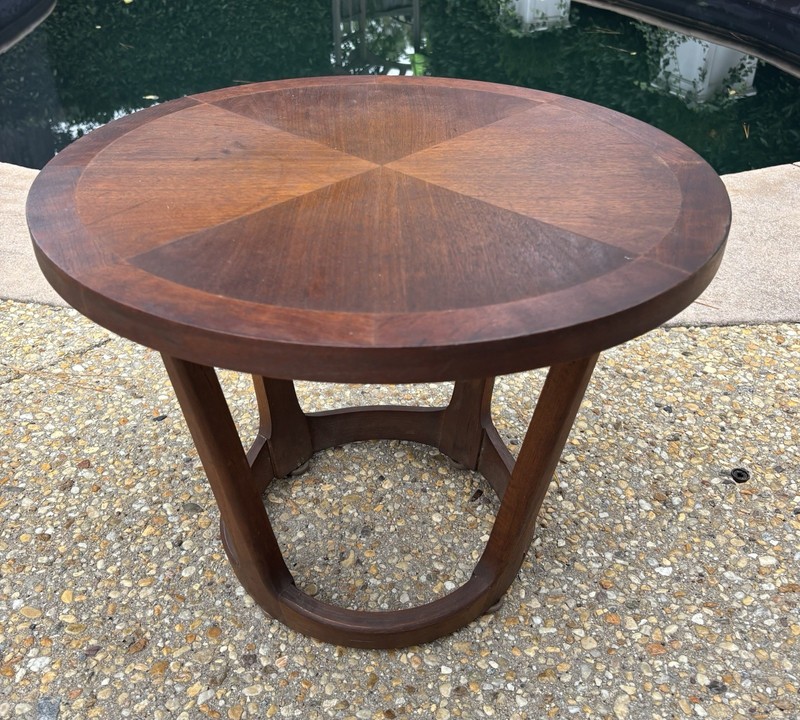Vintage MCM Mid Century Modern Lane Rhythm Round Drum Side Table 21” gallery