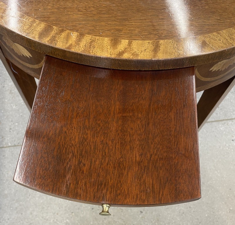 Baker Furniture Federal Inlaid Mahogany Table gallery