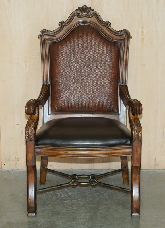 EXQUISITE THOMASVILLE SAFARI COLLECTION EXTENDING DINING TABLE & EIGHT CHAIRS gallery