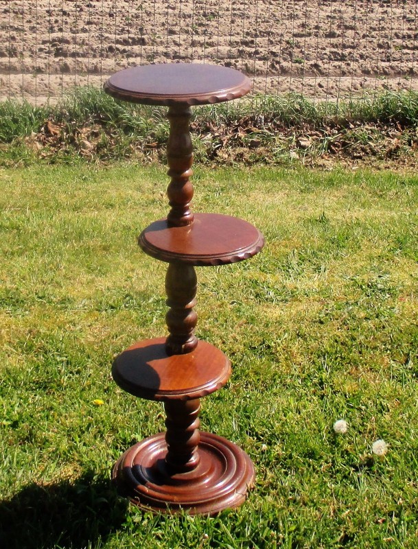 3 Tier Pedestal Table Plant Stand Carved Twisted wood Beautiful 35.03"