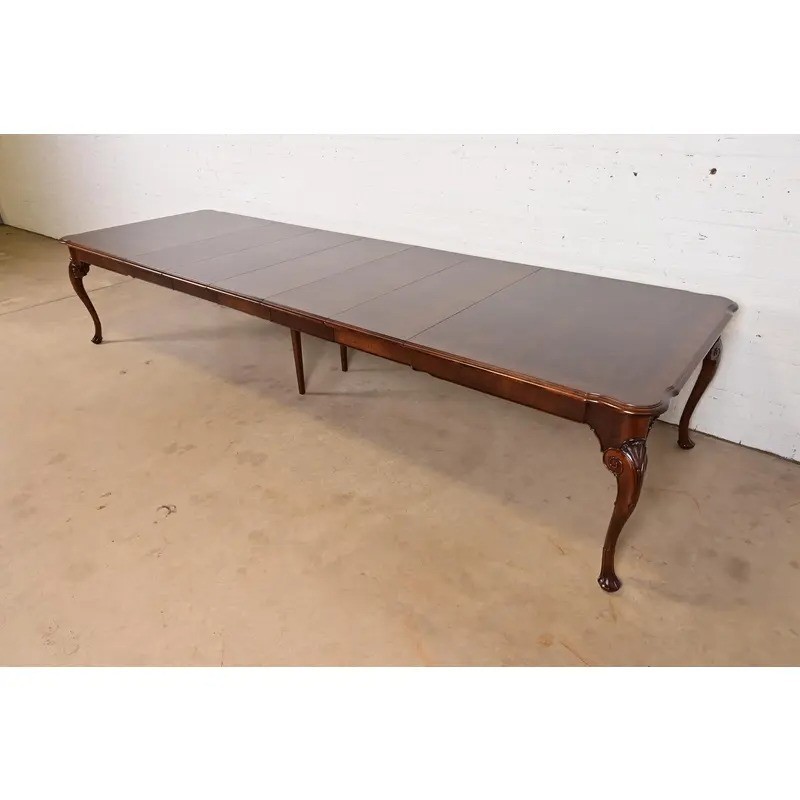 Saybolt Cleland Georgian Burled Walnut Extension Dining Table, Newly Refinished