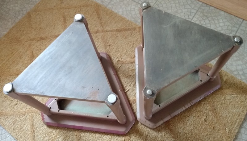 Henredon Circa 70 Collection Set of Two Triangle Cocktail Tables gallery