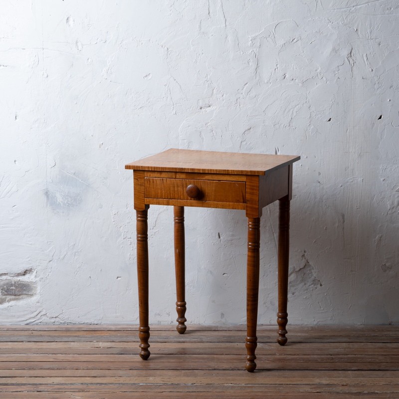 Sheraton Maple One Drawer Stand