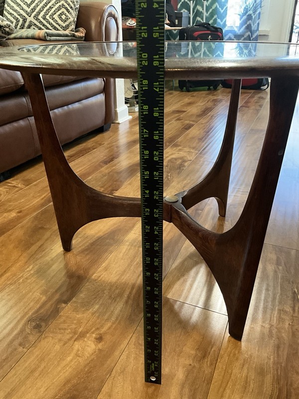 Vintage Lane Mid Century Wooden 28”Round Coffee Table 1044-22 gallery