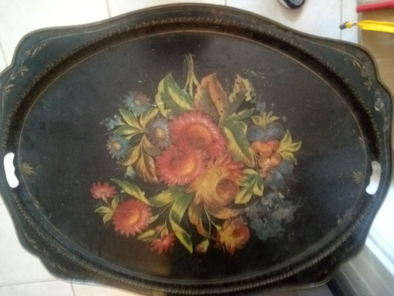Vintage Hand Painted Floral Oval TOLE TRAY TABLE w Folding Stand 27” Free Ship