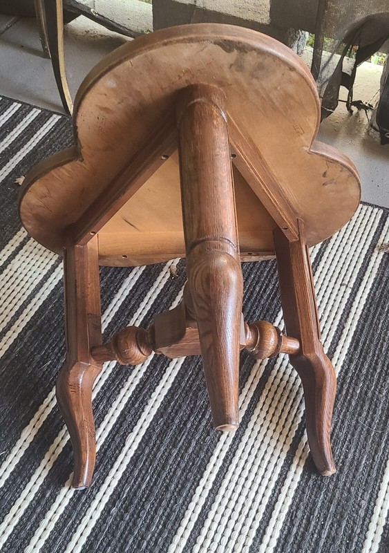 Thomasville Clover Leaf Coffee Side Table 1973 Solid Mahogany Wood Vintage gallery