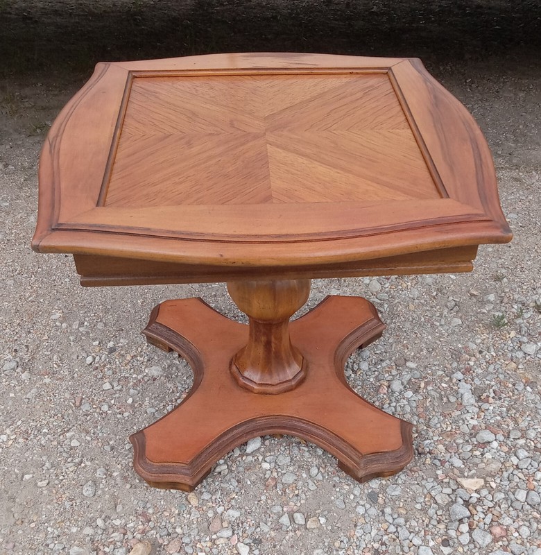 Pecan Book Match End Table / Pier Table (PT33)
