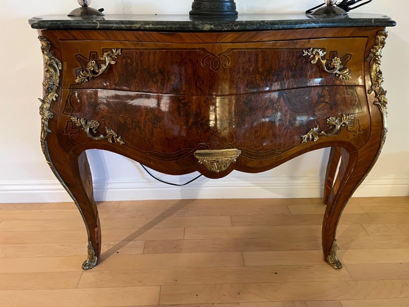 Green Marble top side table (33 3/4″ tall)