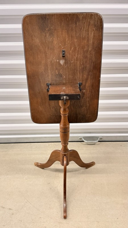 ANTIQUE CASTLEWOOD TILT-TOP MAHOGANY WOOD TABLE AS IS gallery