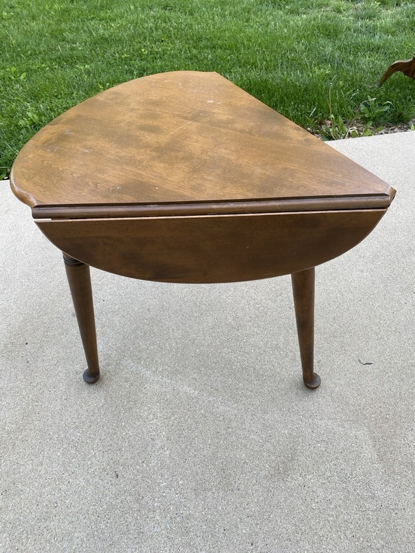 Ethan Allen Heirloom Maple Nutmeg Drop Leaf Side End Table gallery