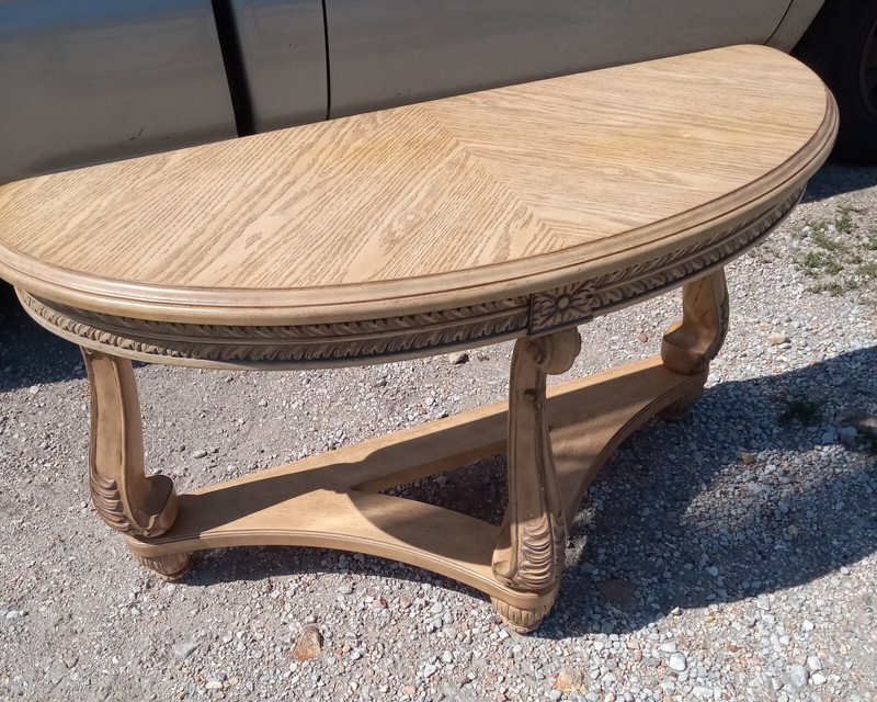Oak Carved Sofa Table / Entry Table (ENT46)